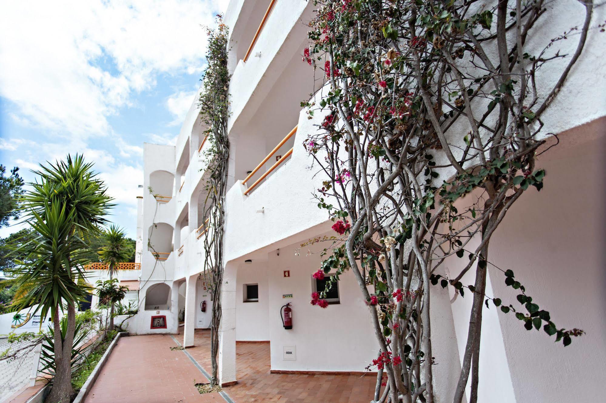 Apartamentos Turisticos Gida By Umbral Quarteira Exterior photo