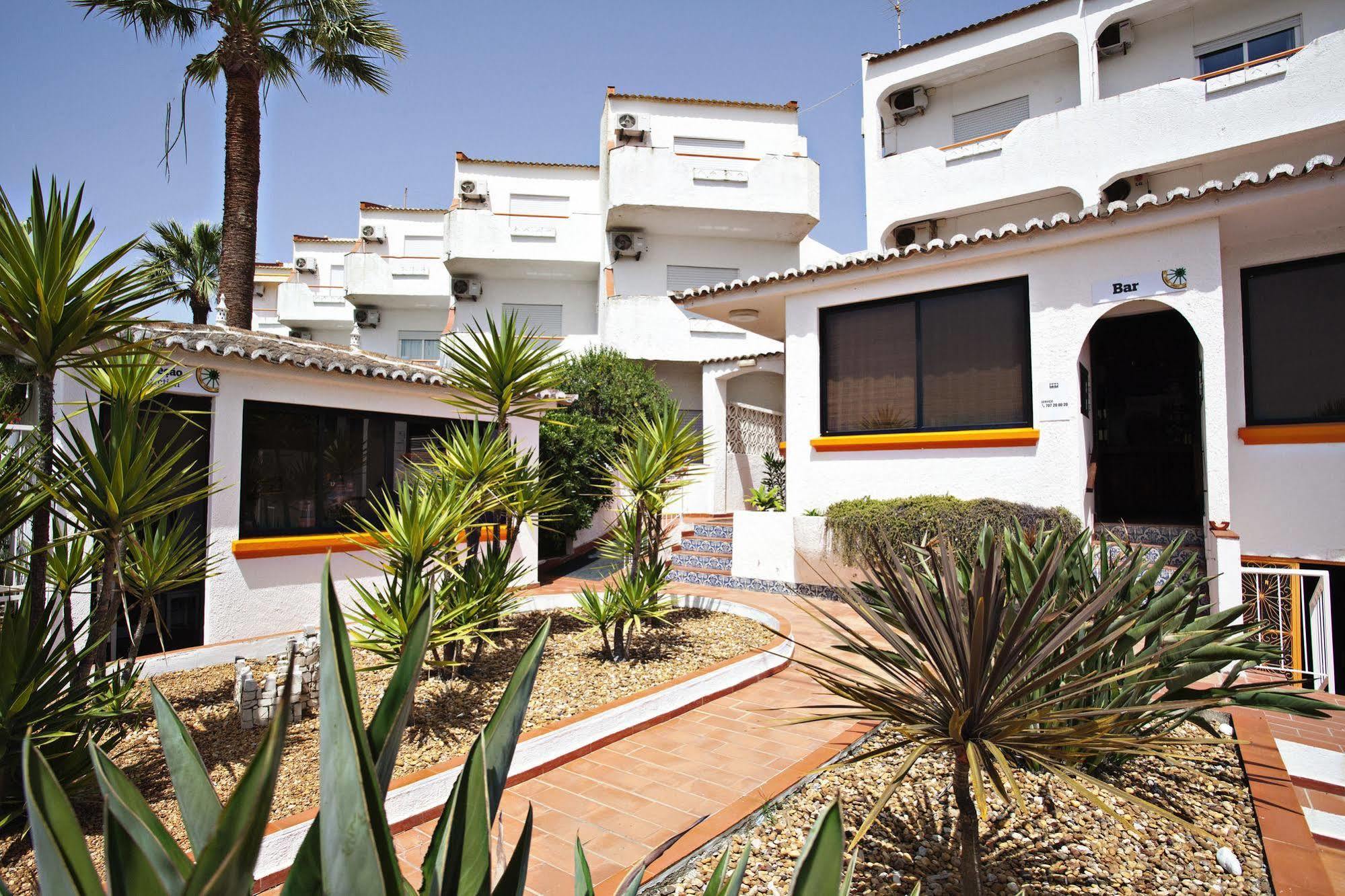 Apartamentos Turisticos Gida By Umbral Quarteira Exterior photo